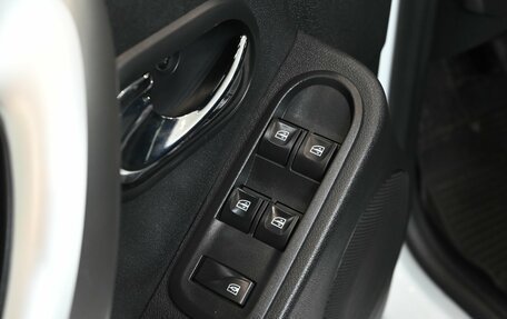 Nissan Terrano III, 2018 год, 1 400 000 рублей, 15 фотография