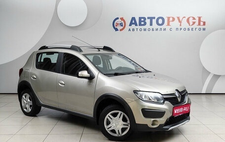 Renault Sandero II рестайлинг, 2016 год, 848 000 рублей, 1 фотография