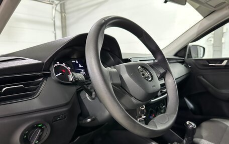 Skoda Rapid II, 2021 год, 1 625 000 рублей, 19 фотография