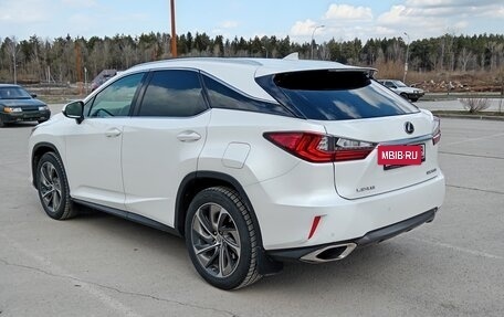 Lexus RX IV рестайлинг, 2017 год, 3 990 000 рублей, 6 фотография