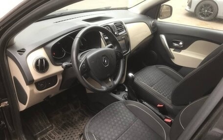 Renault Logan II, 2018 год, 950 000 рублей, 5 фотография