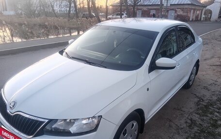 Skoda Rapid I, 2015 год, 820 000 рублей, 12 фотография