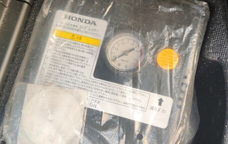 Honda Stream II, 2013 год, 1 399 000 рублей, 8 фотография