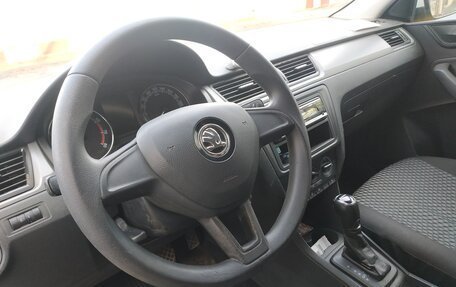 Skoda Rapid I, 2017 год, 860 000 рублей, 4 фотография