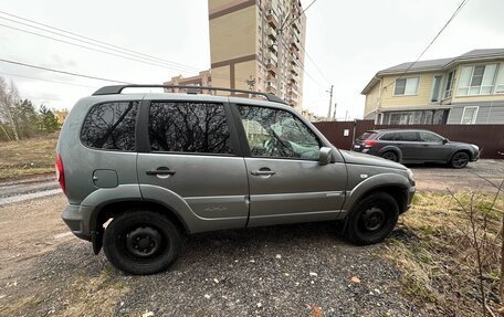 Chevrolet Niva I рестайлинг, 2011 год, 249 000 рублей, 6 фотография