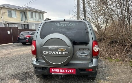 Chevrolet Niva I рестайлинг, 2011 год, 249 000 рублей, 4 фотография