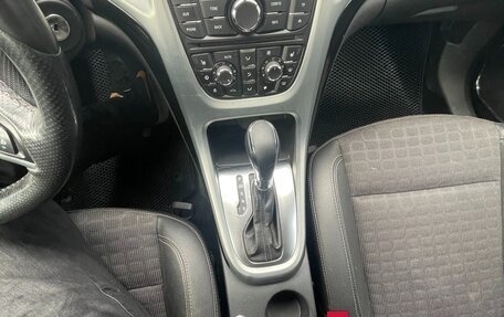 Opel Astra J, 2012 год, 590 000 рублей, 4 фотография