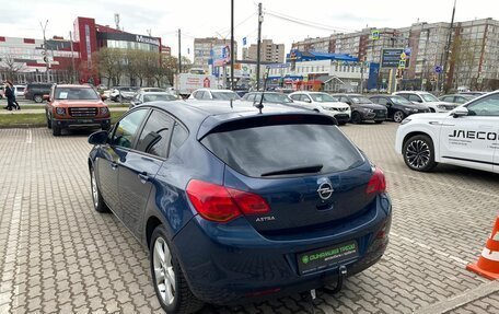 Opel Astra J, 2011 год, 611 000 рублей, 8 фотография