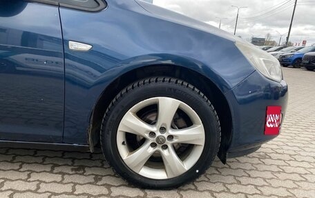 Opel Astra J, 2011 год, 611 000 рублей, 5 фотография