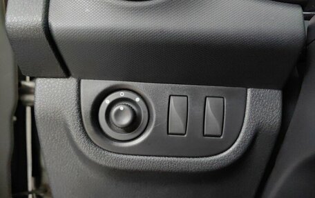 Renault Sandero II рестайлинг, 2016 год, 848 000 рублей, 22 фотография