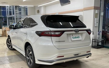 Toyota Harrier, 2018 год, 2 250 000 рублей, 4 фотография