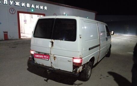 Volkswagen Transporter T4, 1992 год, 250 000 рублей, 3 фотография