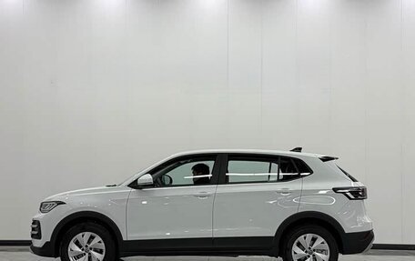 Volkswagen T-Cross I, 2022 год, 2 340 000 рублей, 3 фотография