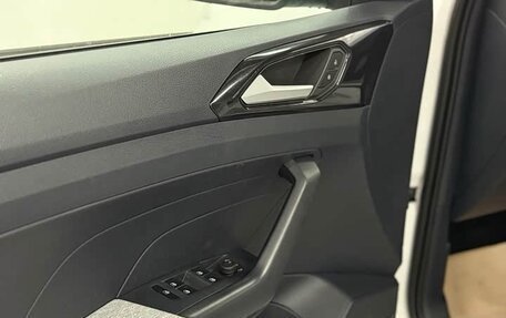 Volkswagen T-Cross I, 2022 год, 2 340 000 рублей, 11 фотография