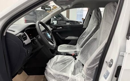 Volkswagen T-Cross I, 2022 год, 2 340 000 рублей, 12 фотография