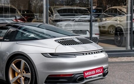 Porsche 911, 2024 год, 24 900 000 рублей, 8 фотография