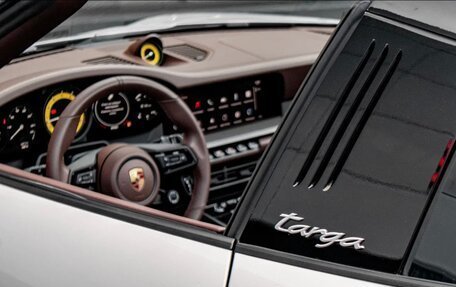 Porsche 911, 2024 год, 24 900 000 рублей, 25 фотография