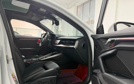 Audi A3, 2022 год, 2 400 000 рублей, 13 фотография