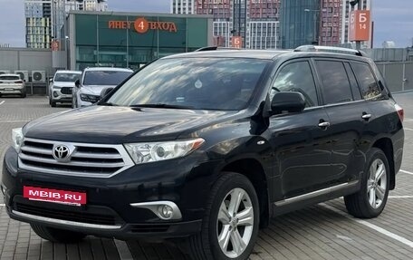 Toyota Highlander III, 2011 год, 2 150 000 рублей, 17 фотография
