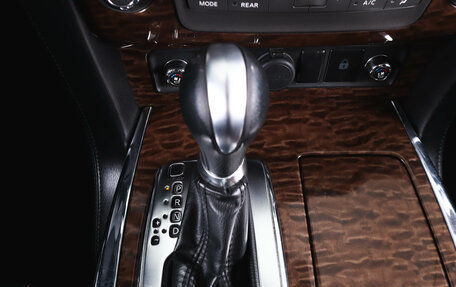 Nissan Patrol, 2012 год, 2 549 000 рублей, 26 фотография