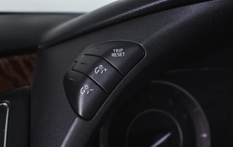 Nissan Patrol, 2012 год, 2 549 000 рублей, 28 фотография