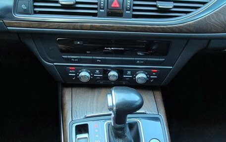 Audi A6, 2013 год, 1 875 000 рублей, 14 фотография