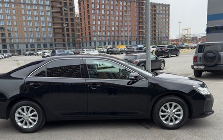 Toyota Camry, 2015 год, 1 900 000 рублей, 3 фотография