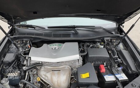 Toyota Camry, 2015 год, 1 900 000 рублей, 6 фотография