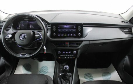 Skoda Rapid II, 2022 год, 1 725 000 рублей, 14 фотография