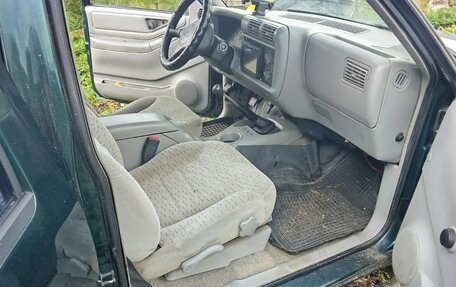 Chevrolet Blazer II рестайлинг, 1997 год, 200 000 рублей, 8 фотография