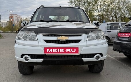 Chevrolet Niva I рестайлинг, 2010 год, 345 000 рублей, 2 фотография