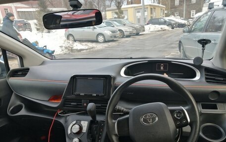 Toyota Sienta II, 2015 год, 1 000 000 рублей, 13 фотография