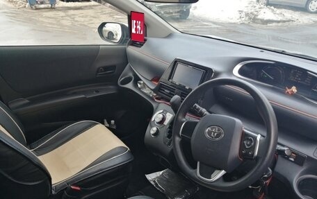 Toyota Sienta II, 2015 год, 1 000 000 рублей, 14 фотография