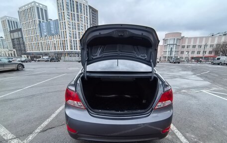 Hyundai Solaris II рестайлинг, 2013 год, 650 000 рублей, 7 фотография