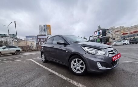 Hyundai Solaris II рестайлинг, 2013 год, 650 000 рублей, 10 фотография