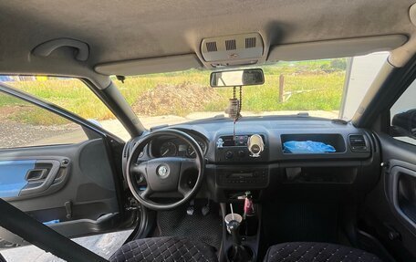 Skoda Fabia II, 2008 год, 400 000 рублей, 16 фотография