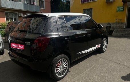 Skoda Fabia II, 2008 год, 400 000 рублей, 3 фотография