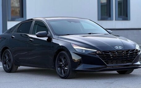 Hyundai Elantra, 2022 год, 1 890 000 рублей, 2 фотография