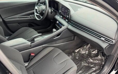 Hyundai Elantra, 2022 год, 1 890 000 рублей, 11 фотография