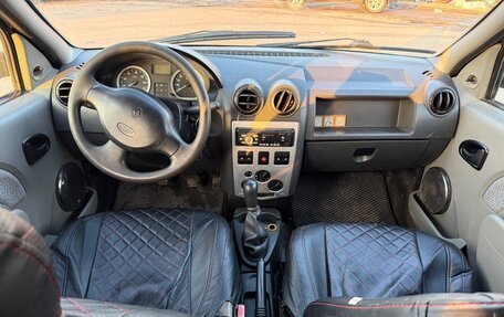 Renault Logan I, 2006 год, 180 000 рублей, 7 фотография