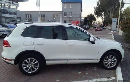 Volkswagen Touareg III, 2015 год, 2 600 000 рублей, 3 фотография