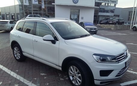 Volkswagen Touareg III, 2015 год, 2 600 000 рублей, 4 фотография