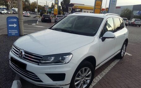 Volkswagen Touareg III, 2015 год, 2 600 000 рублей, 10 фотография