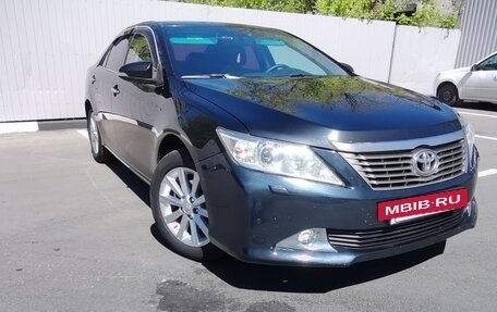 Toyota Camry, 2014 год, 1 900 000 рублей, 3 фотография