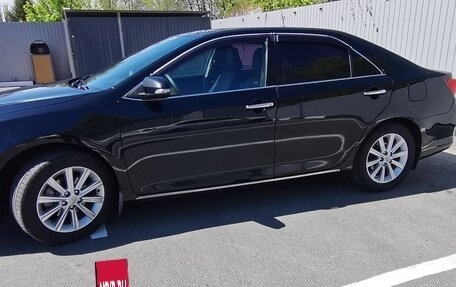 Toyota Camry, 2014 год, 1 900 000 рублей, 4 фотография