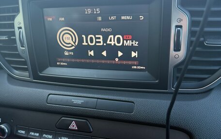 KIA Sportage IV рестайлинг, 2018 год, 2 500 000 рублей, 9 фотография