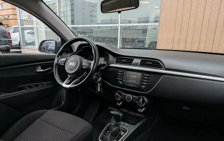 KIA Rio IV, 2018 год, 1 500 000 рублей, 8 фотография