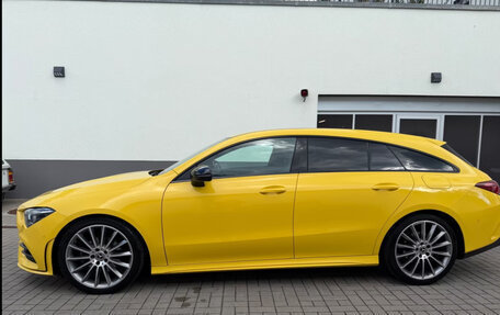 Mercedes-Benz CLA, 2022 год, 2 582 066 рублей, 2 фотография
