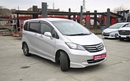 Honda Freed I, 2011 год, 800 000 рублей, 1 фотография