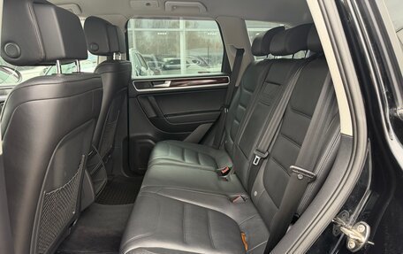 Volkswagen Touareg III, 2012 год, 1 690 000 рублей, 17 фотография